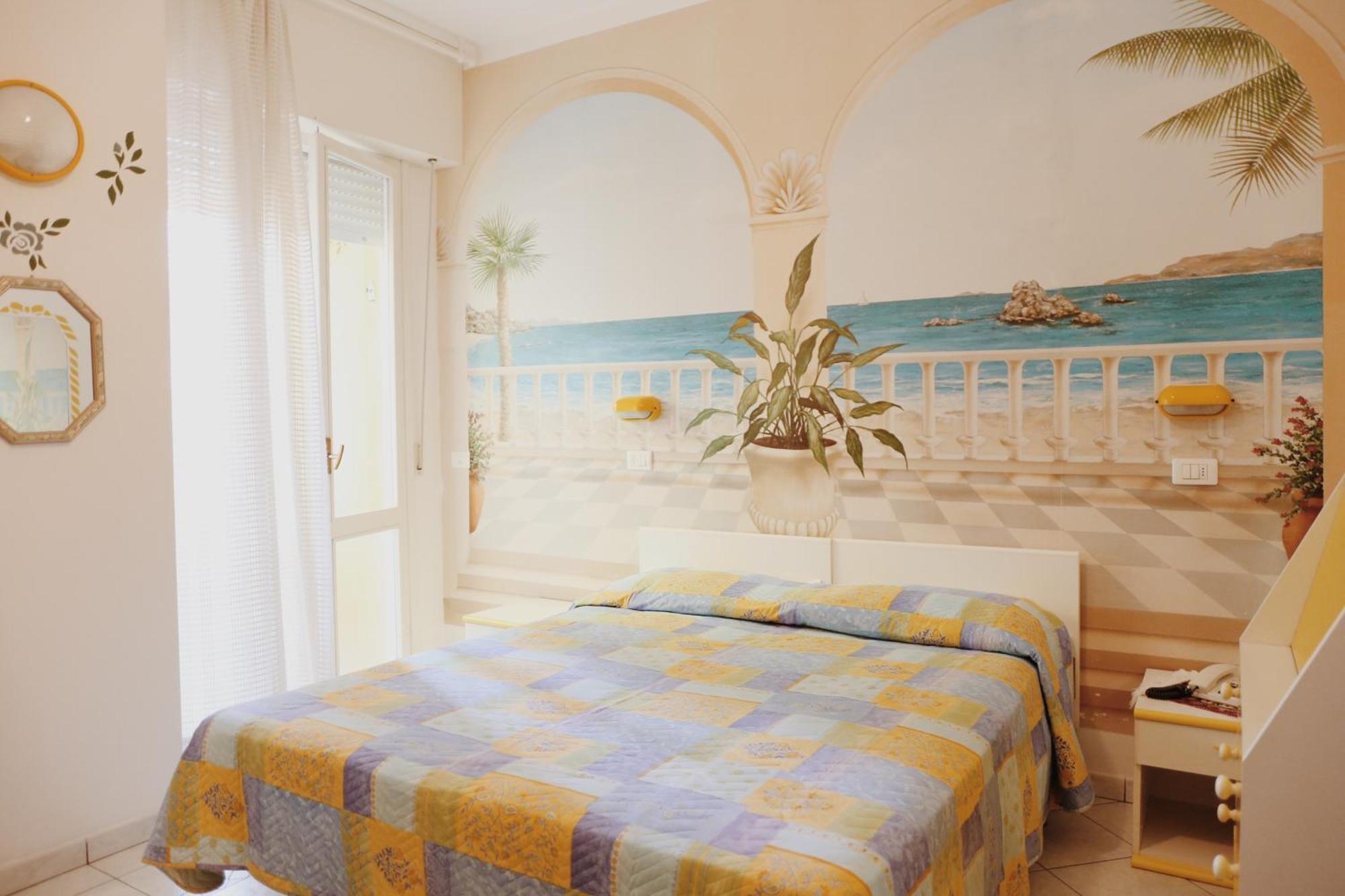 Hotel Marconi Cattolica Ngoại thất bức ảnh